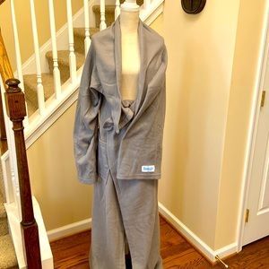 Unisex Snuggie robe NWOT